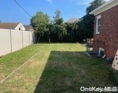 142 Flamingo Street - Photo Thumbnail 20