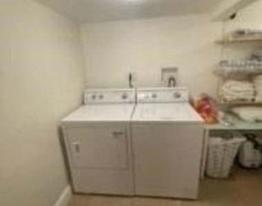 142 Flamingo Street - Photo Thumbnail 17