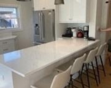142 Flamingo Street - Photo Thumbnail 5
