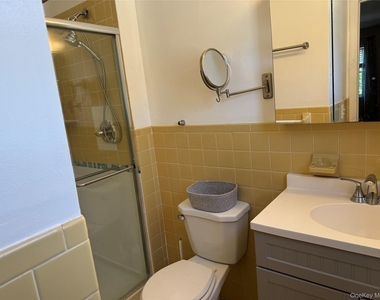 111 Second Avenue - Photo Thumbnail 4