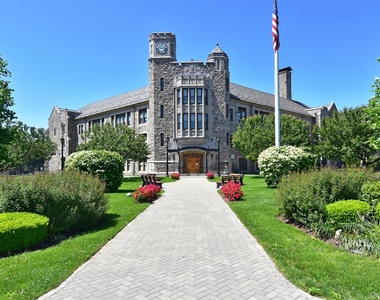 111 Second Avenue - Photo Thumbnail 10