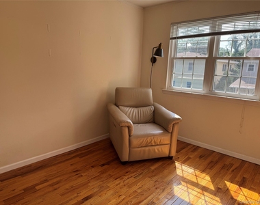 111 Second Avenue - Photo Thumbnail 5