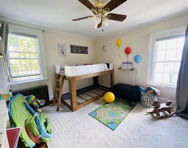 12 Parrott Street - Photo Thumbnail 13