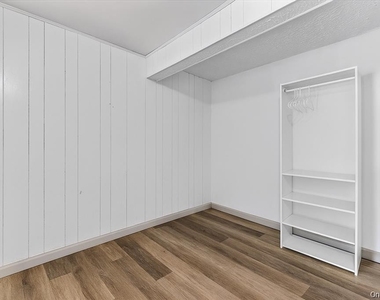 22 Hudson Place - Photo Thumbnail 18