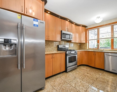 9964 65th Avenue - Photo Thumbnail 5