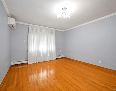 9964 65th Avenue - Photo Thumbnail 12