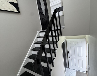 3102 Whispering Hills - Photo Thumbnail 3