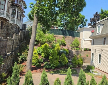 188 Main Street - Photo Thumbnail 24