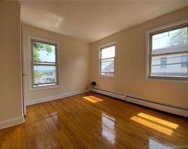 188 Main Street - Photo Thumbnail 8