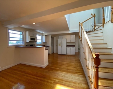 188 Main Street - Photo Thumbnail 10
