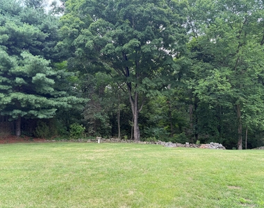 36 Greenvale Farms Road - Photo Thumbnail 4