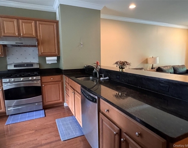 54 Fairways Drive - Photo Thumbnail 16