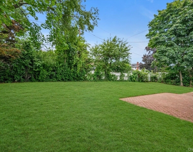 17 Fresno Drive - Photo Thumbnail 13