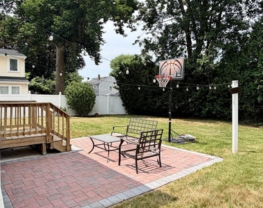 23 Mayfield Place - Photo Thumbnail 12