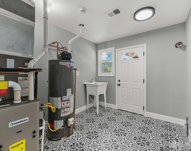 614 Remsen Avenue - Photo Thumbnail 21