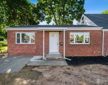 614 Remsen Avenue - Photo Thumbnail 2