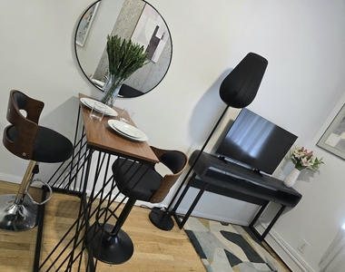 223 West 138th Street - Photo Thumbnail 2
