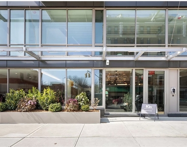 305 Union Avenue - Photo Thumbnail 11