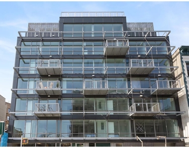 305 Union Avenue - Photo Thumbnail 10