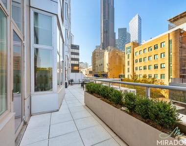 80 Dekalb Avenue - Photo Thumbnail 8