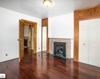 283 Pacific Street - Photo Thumbnail 4