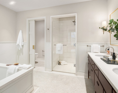 275 W 10th Street - Photo Thumbnail 7