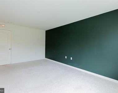 608 Thumper Drive - Photo Thumbnail 18