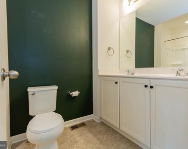 608 Thumper Drive - Photo Thumbnail 19