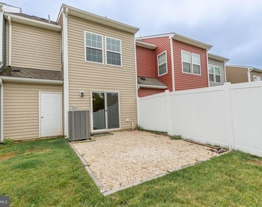 608 Thumper Drive - Photo Thumbnail 24