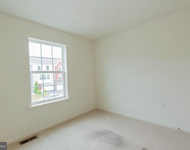 608 Thumper Drive - Photo Thumbnail 16