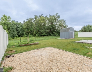 608 Thumper Drive - Photo Thumbnail 25