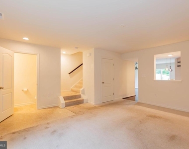 608 Thumper Drive - Photo Thumbnail 21