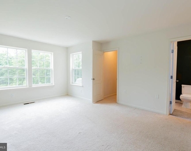 608 Thumper Drive - Photo Thumbnail 2