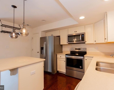 608 Thumper Drive - Photo Thumbnail 6
