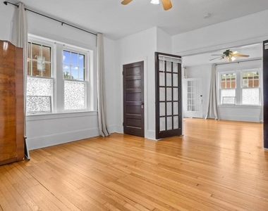 506 E Liberty Street - Photo Thumbnail 4
