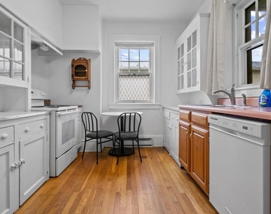 506 E Liberty Street - Photo Thumbnail 1