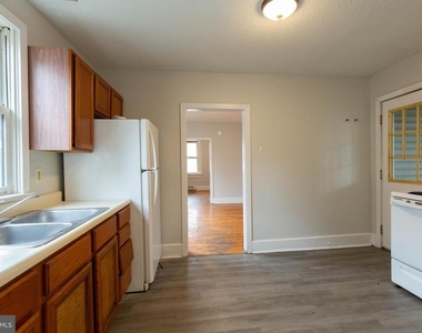 323 S. Raleigh St - Photo Thumbnail 12