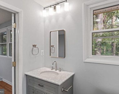 270 Olde Concord Road - Photo Thumbnail 17