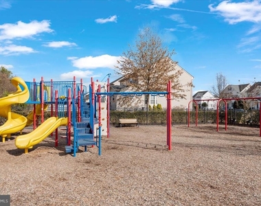 19 Ocala Way - Photo Thumbnail 22