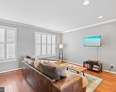 19 Ocala Way - Photo Thumbnail 4