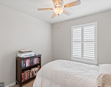 19 Ocala Way - Photo Thumbnail 15