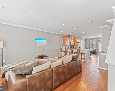 19 Ocala Way - Photo Thumbnail 5