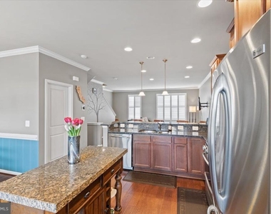19 Ocala Way - Photo Thumbnail 3
