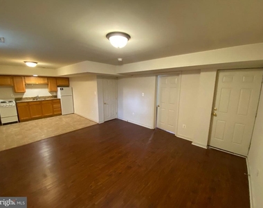 405 Pratt Street - Photo Thumbnail 5
