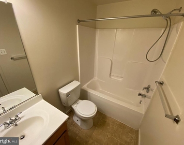 405 Pratt Street - Photo Thumbnail 15