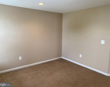 121 Riggs Road - Photo Thumbnail 54