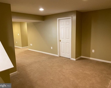 121 Riggs Road - Photo Thumbnail 22
