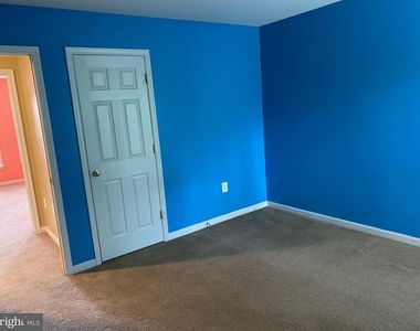 121 Riggs Road - Photo Thumbnail 41