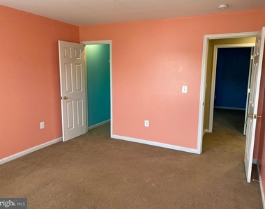 121 Riggs Road - Photo Thumbnail 36
