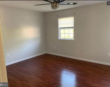 14880 Emberdale Drive - Photo Thumbnail 12